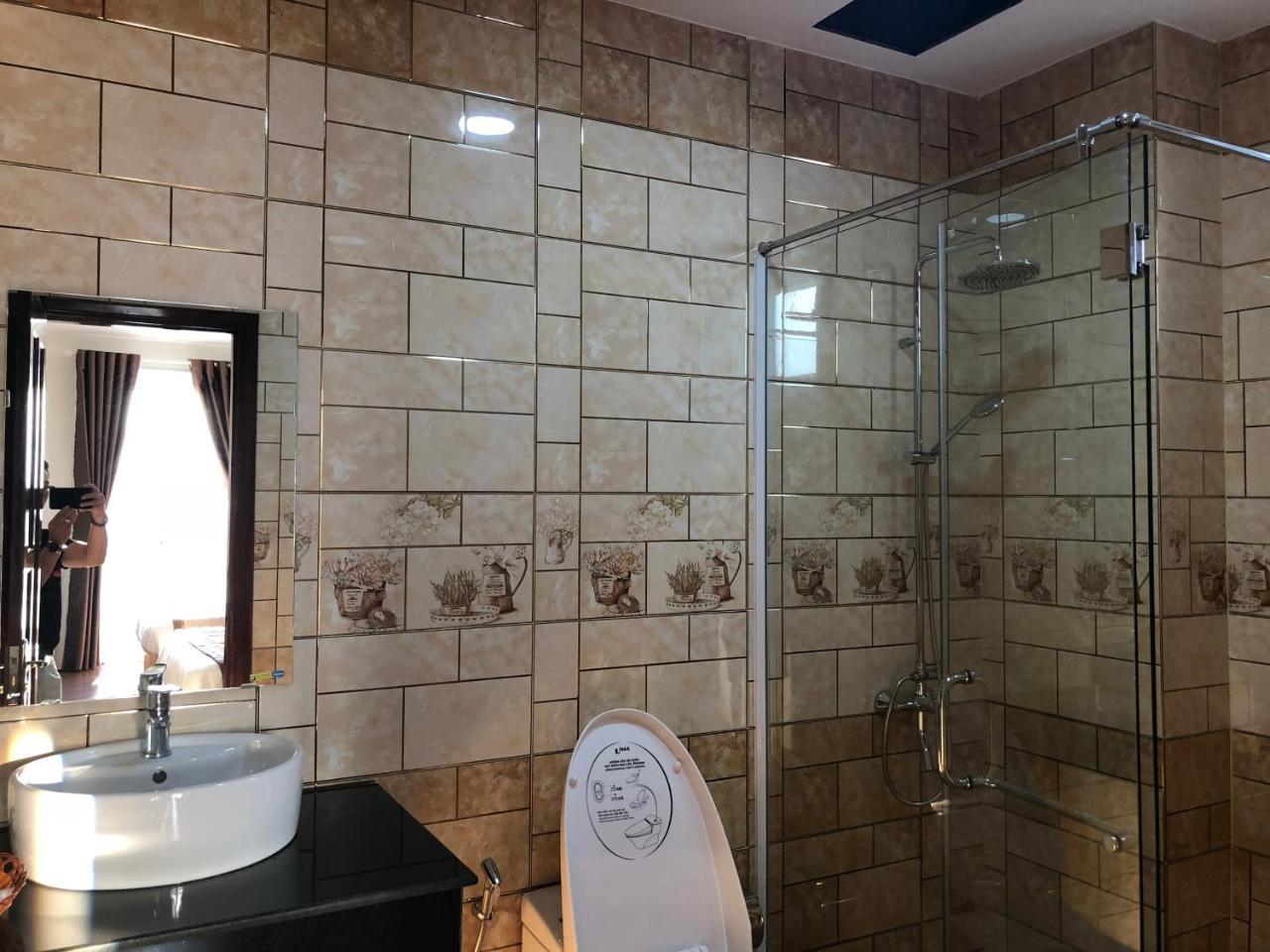 Khach San Sao Viet Hotel Quy Nhon Buitenkant foto